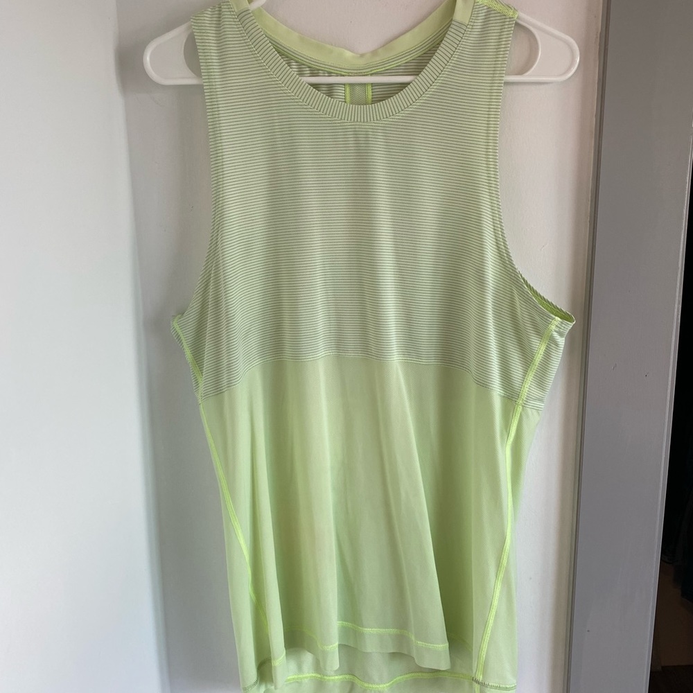 Lululemon men’s running tank